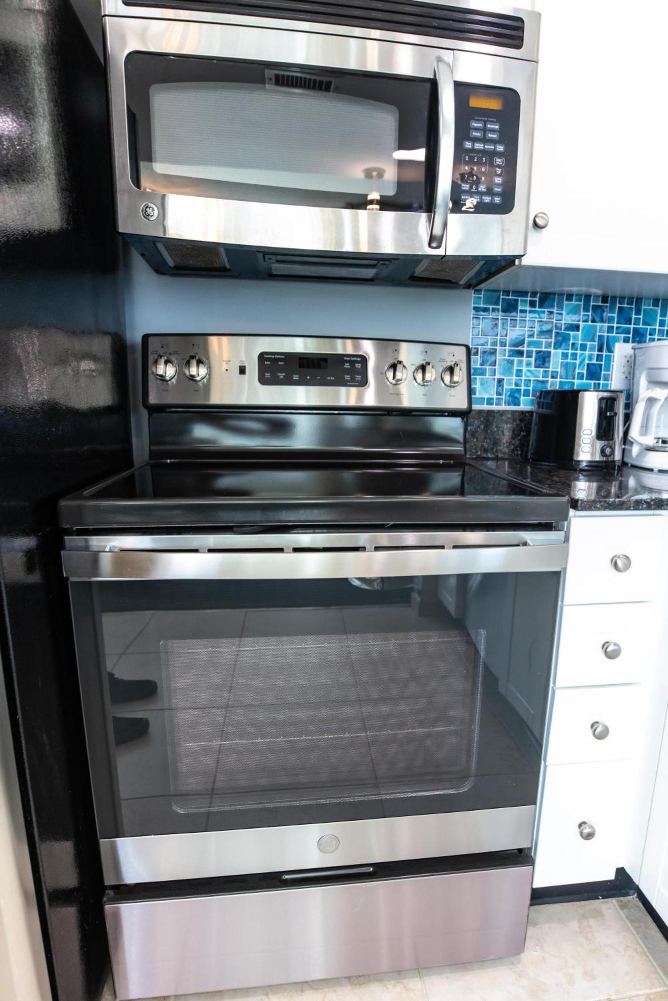 Вилла 107 S Ocean Blvd, 0308 - Ocean Front Sleeps 6 Миртл-Бич Экстерьер фото